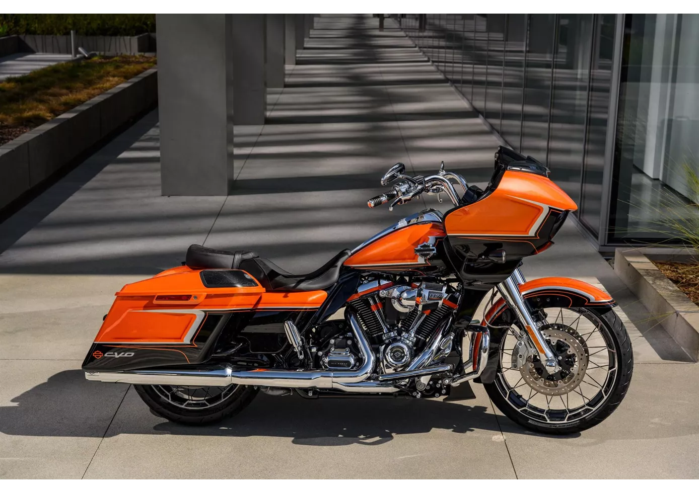 Harley-Davidson CVO Road Glide FLTRXSE  2022