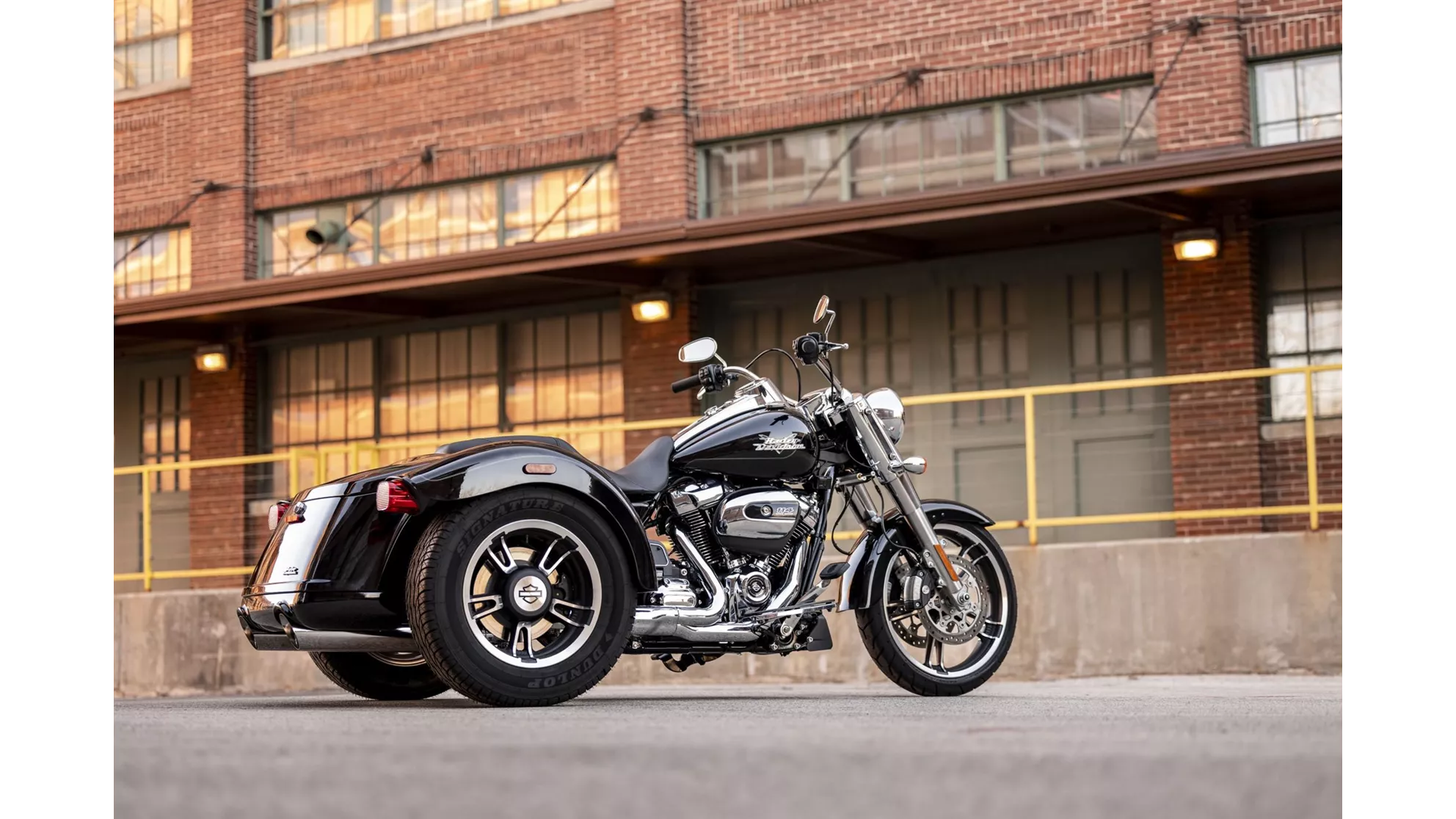 Harley-Davidson Freewheeler - Image 3 Harley-Davidson Freewheeler - Image 3