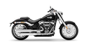 Harley-Davidson Softail Fat Boy 114 FLFBS 2022 vs Harley-Davidson Touring Street Glide Special FLHXS 2016
