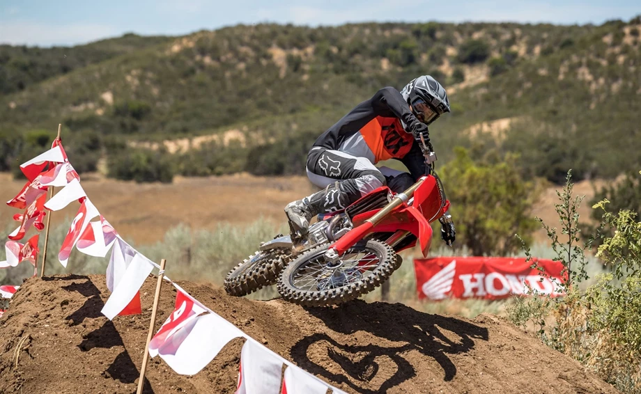 Honda CRF450R Bild 8: Honda CRF450R