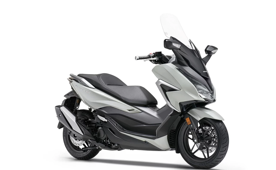 Honda Forza 350 Bild 9: Honda Forza 350