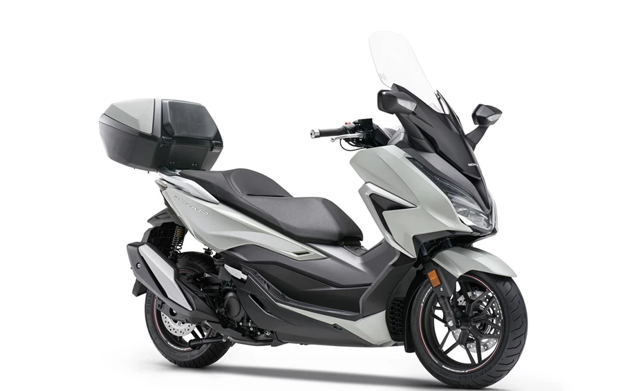 Honda Forza 350 Bild 11: Honda Forza 350
