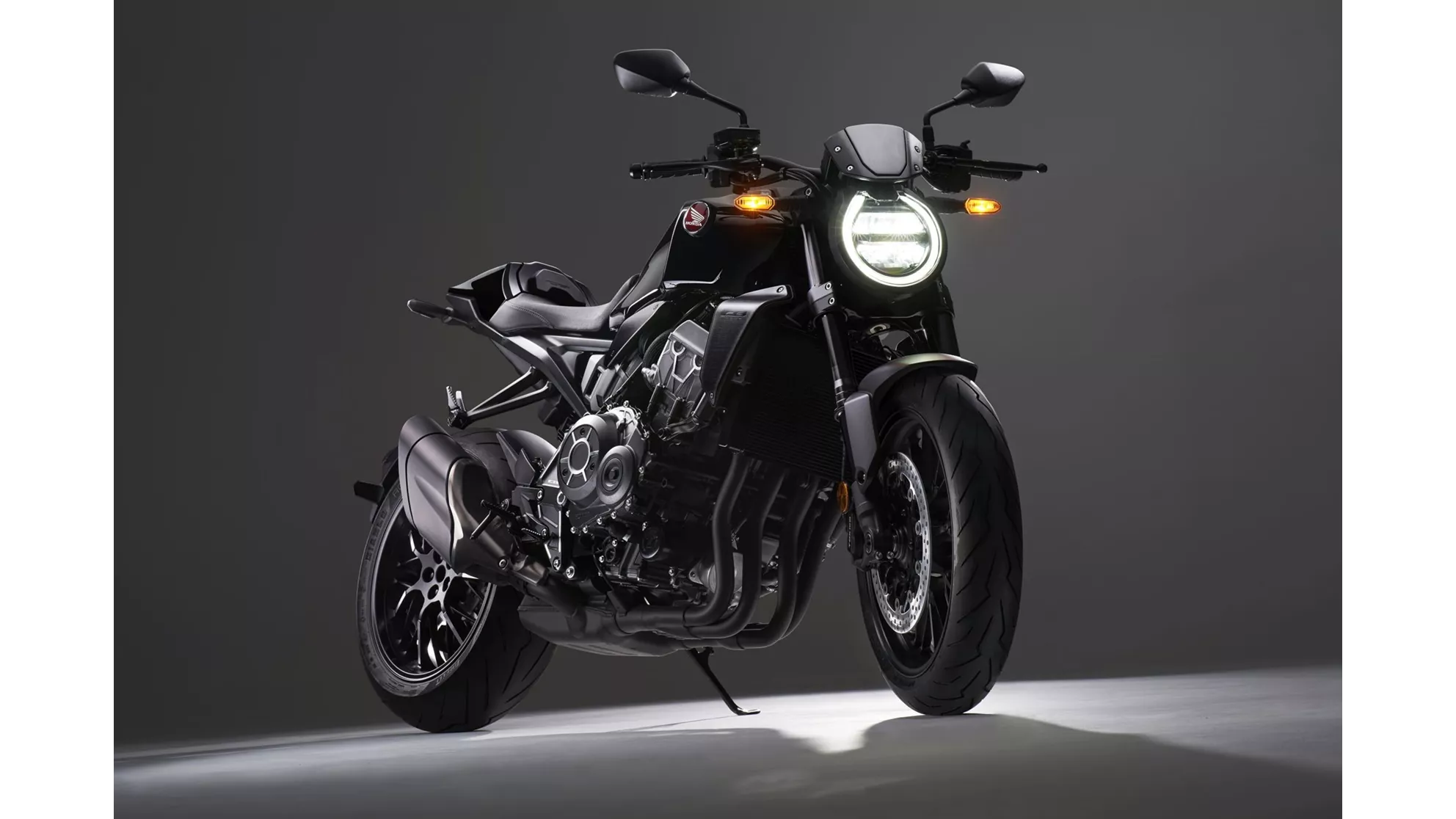 Honda CB1000R Black Edition - Image 7 Honda CB1000R Black Edition - Image 7