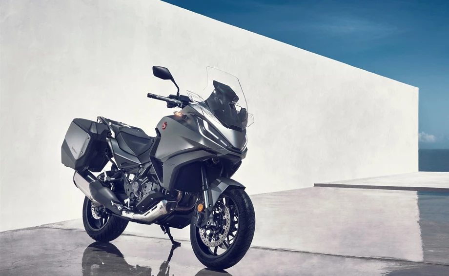 Honda NT1100 Bild 14: Honda NT1100