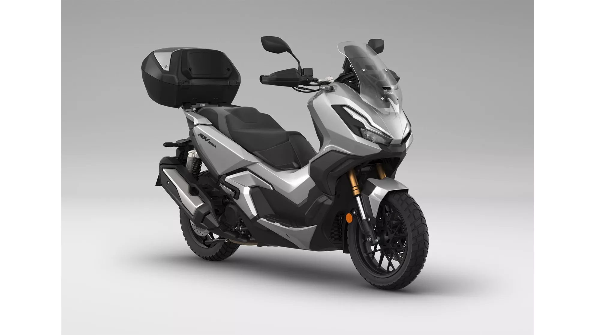 Honda ADV350 - Image 9 Honda ADV350 - Image 9