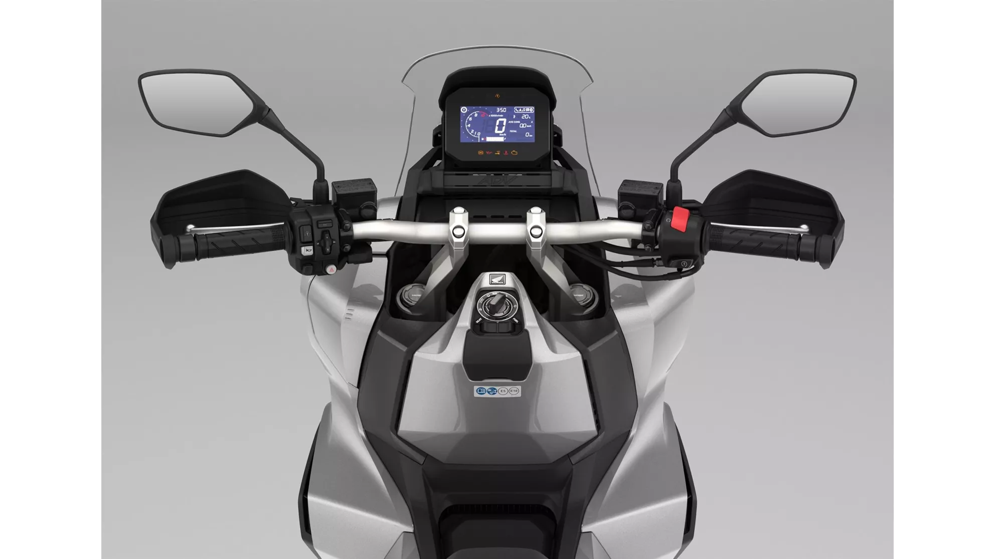 Honda ADV350 - Image 11 Honda ADV350 - Image 11