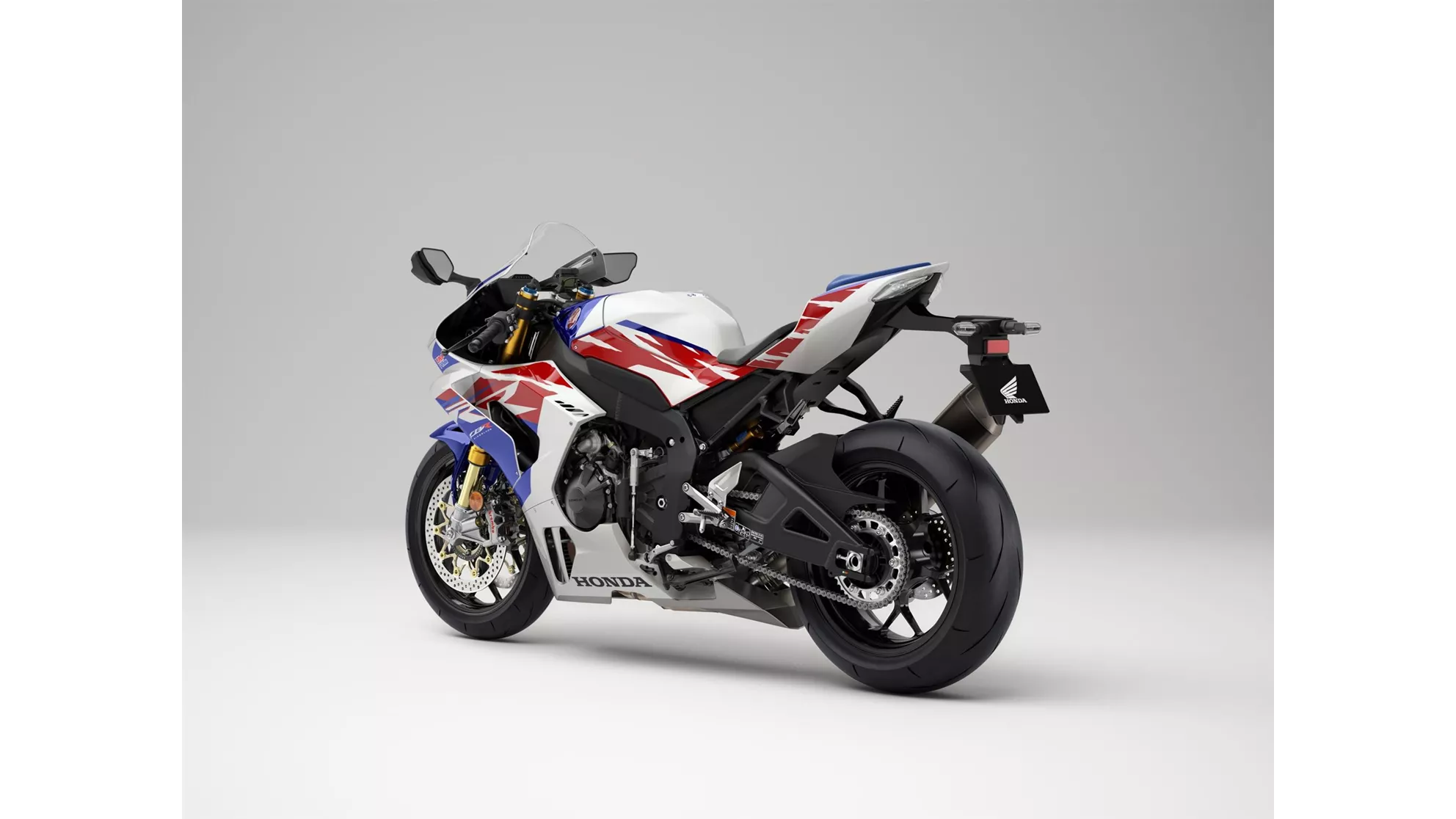 Honda Fireblade 30th Anniversary - Image 5 Honda Fireblade 30th Anniversary - Image 5