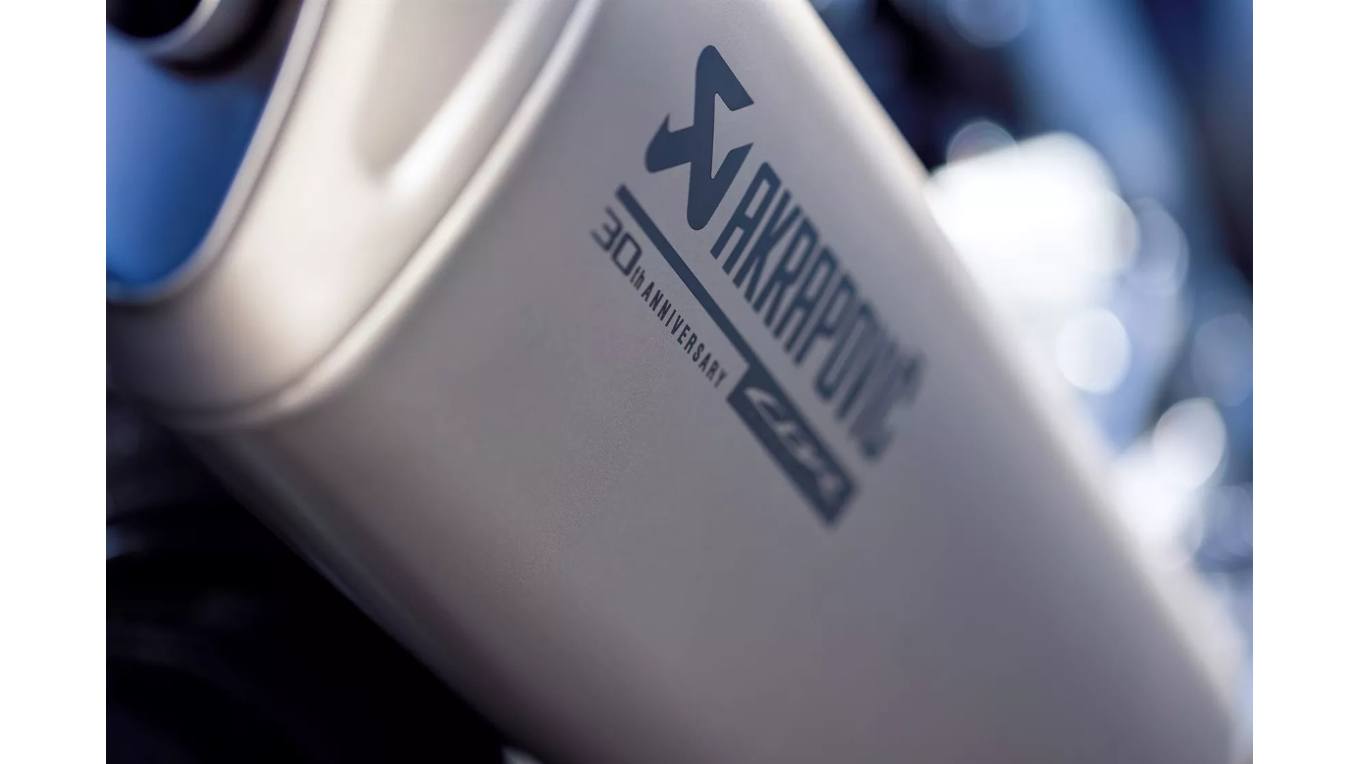 Honda Fireblade 30th Anniversary - Image 6 Honda Fireblade 30th Anniversary - Image 6