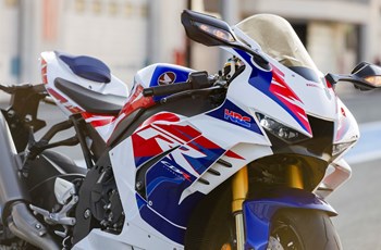 Honda Fireblade 30th Anniversary 2022 - Bild 16 Honda Fireblade 30th Anniversary 2022 - Bild 16