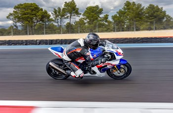 Honda Fireblade 30th Anniversary 2022 - Bild 4 Honda Fireblade 30th Anniversary 2022 - Bild 4