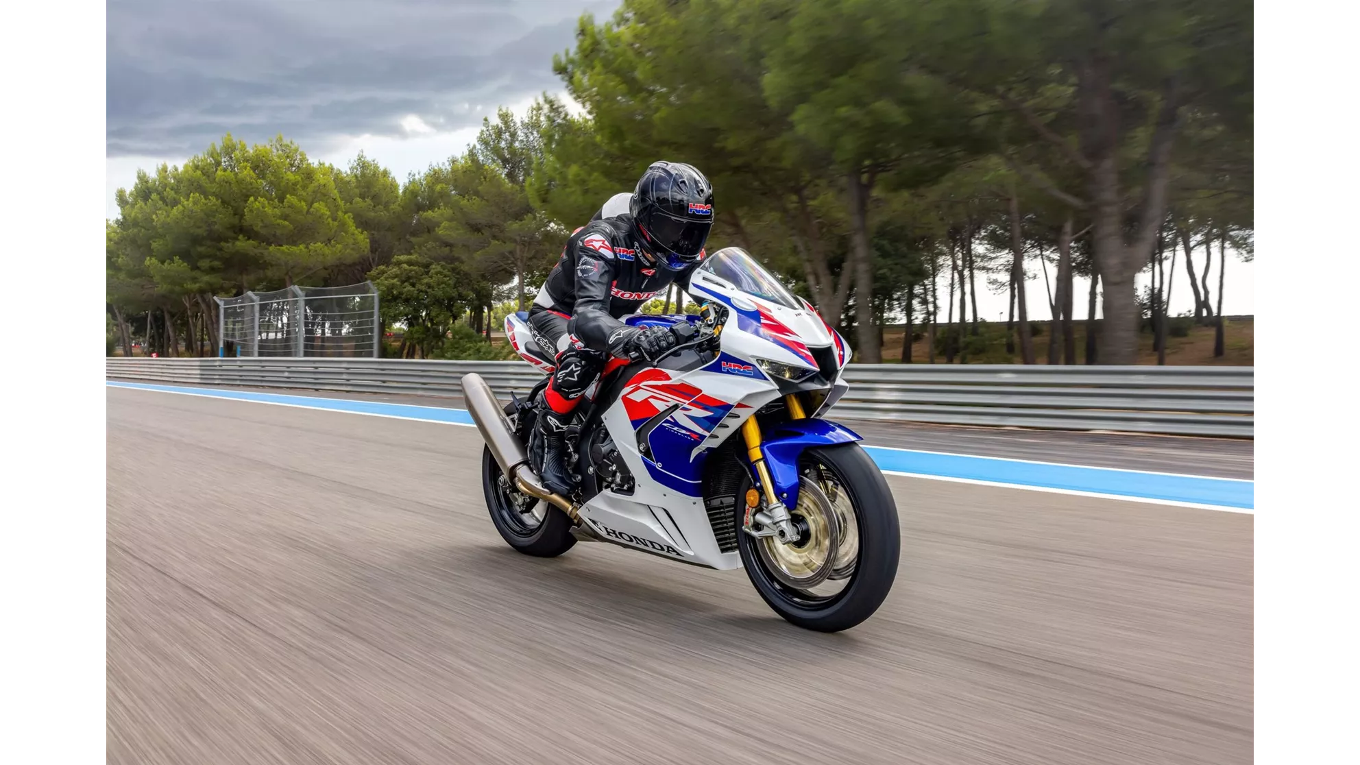 Honda Fireblade 30th Anniversary - Image 16 Honda Fireblade 30th Anniversary - Image 16