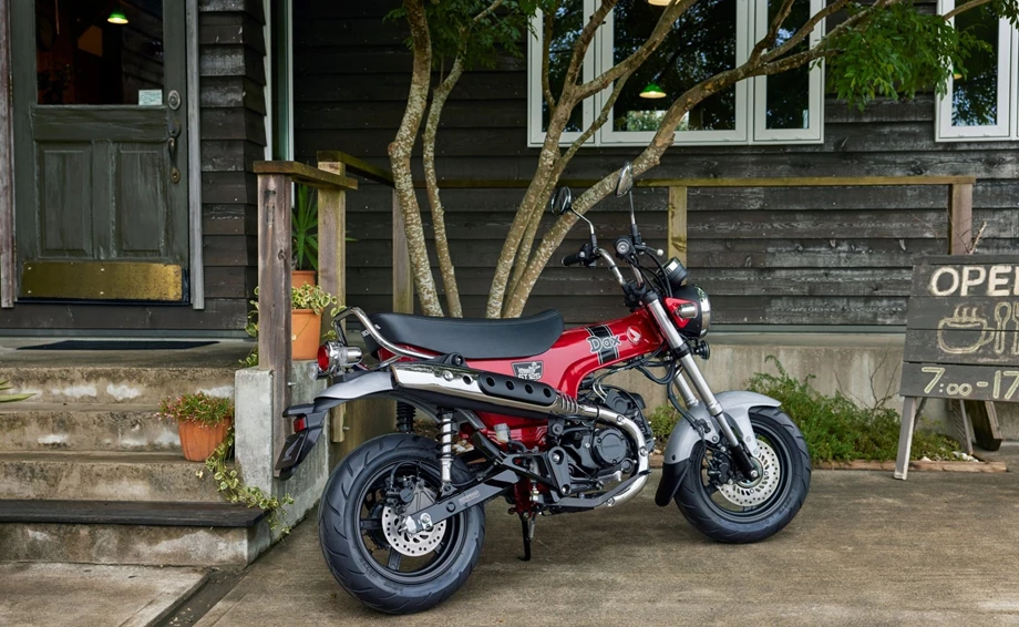 Honda Dax 125 Bild 3: Honda Dax 125