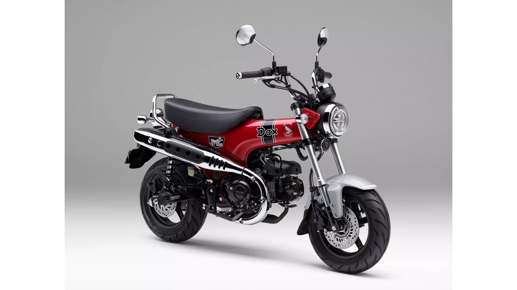 Honda Dax 125 - Image 3 Honda Dax 125 - Image 3