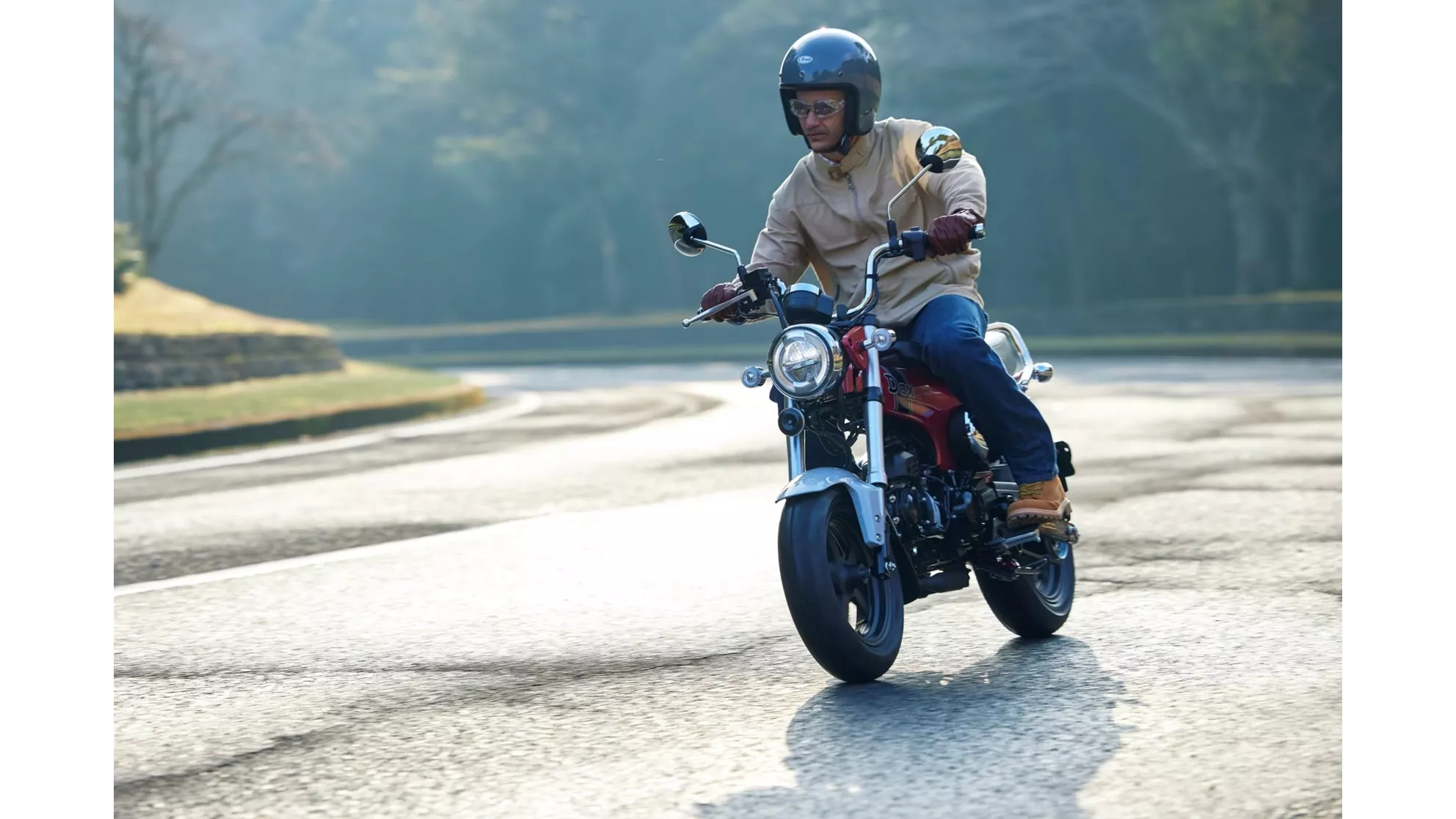 Honda Dax 125 - Image 15 Honda Dax 125 - Image 15