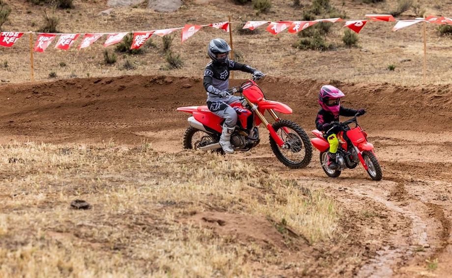 Honda CRF 50 F Bild 5: Honda CRF 50 F