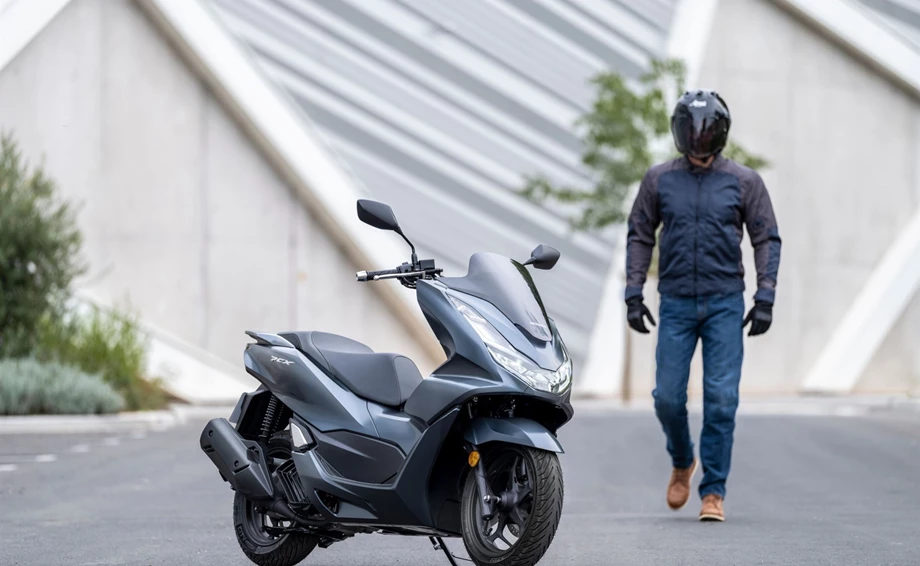 Honda PCX125 Bild 4: Honda PCX125