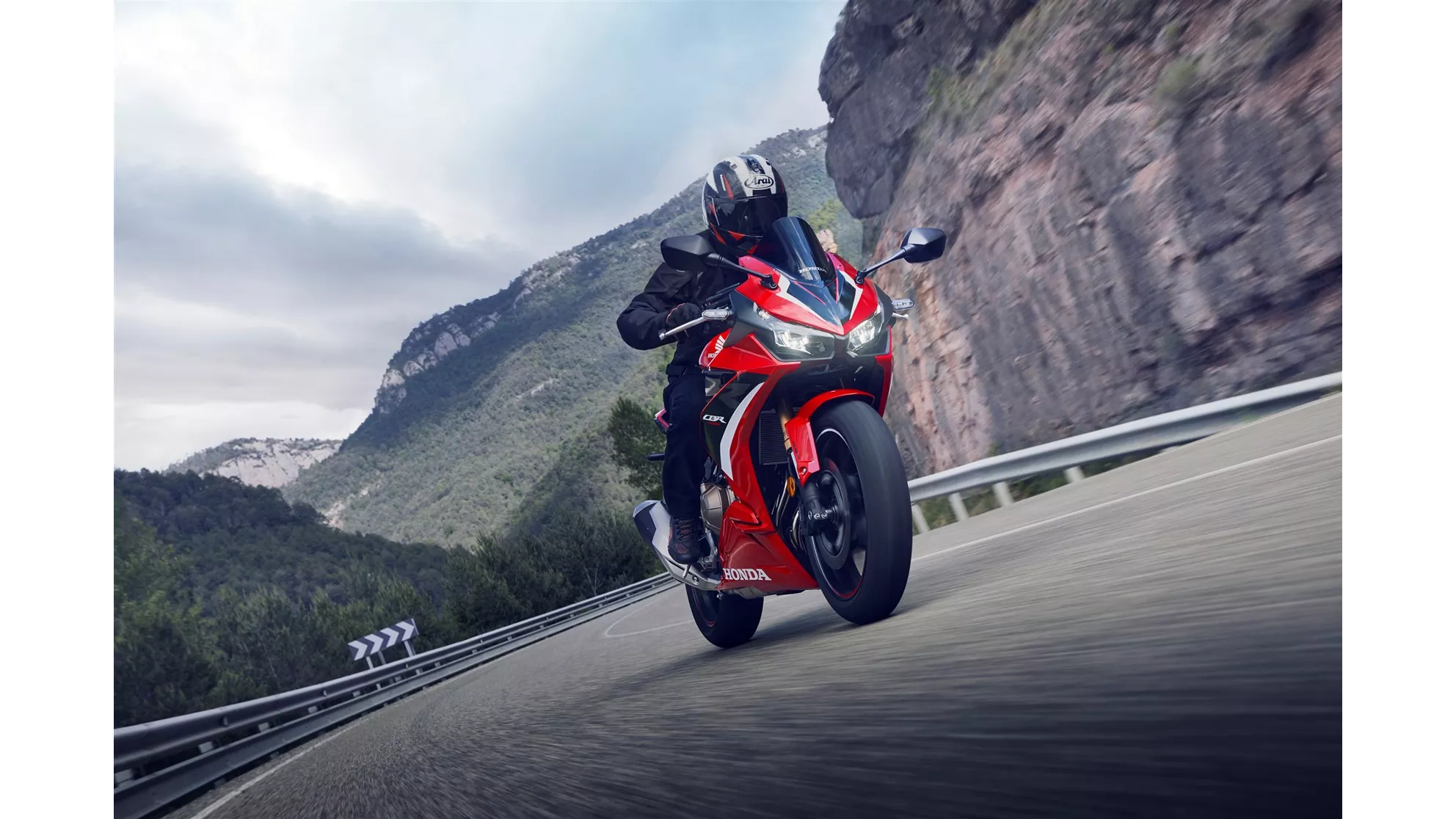 Honda CBR500R - Image 10 Honda CBR500R - Image 10