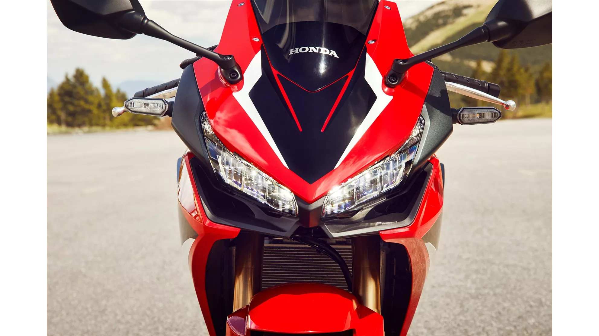 Honda CBR500R - Image 13 Honda CBR500R - Image 13