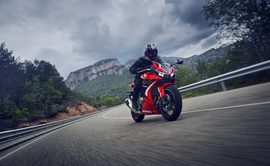 Honda CBR500R Bild 15: Honda CBR500R