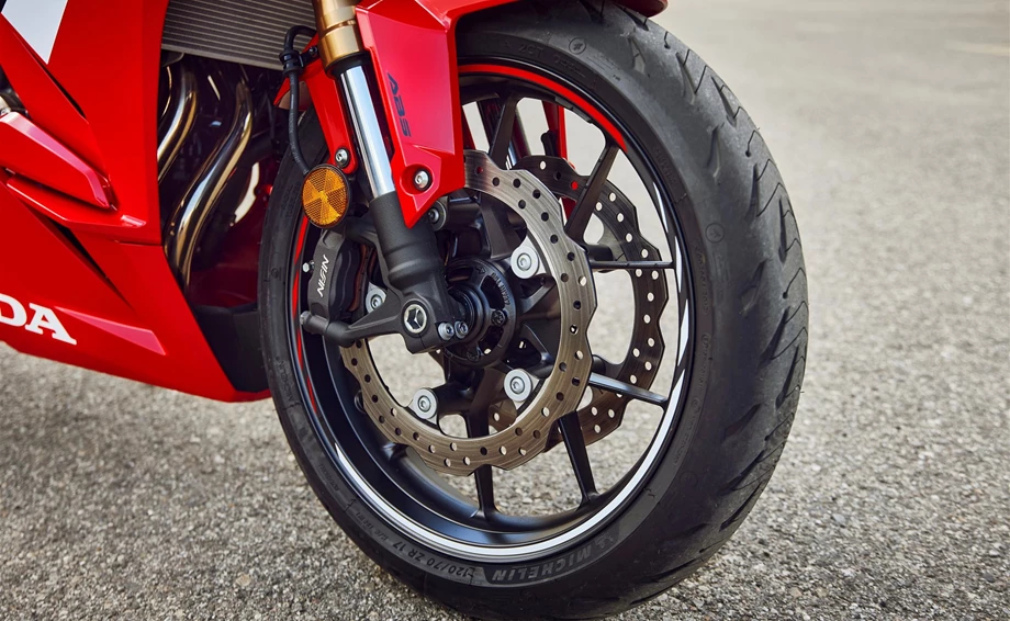 Honda CBR500R Bild 19: Honda CBR500R
