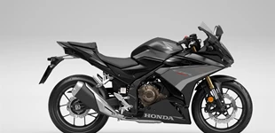Honda CBR500R 2022 vs Honda CB750 Hornet 2025 Honda CBR500R 2022 vs Honda CB750 Hornet 2025