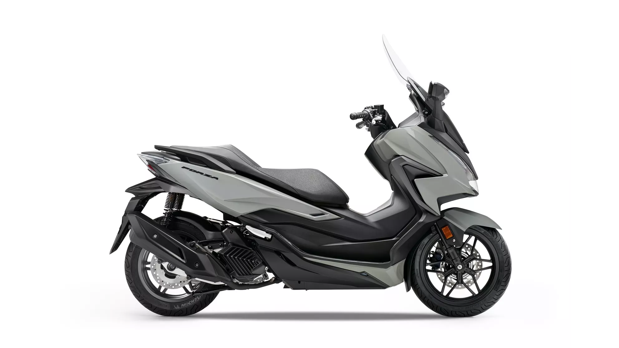 Honda Forza 125 - Image 6 Honda Forza 125 - Image 6