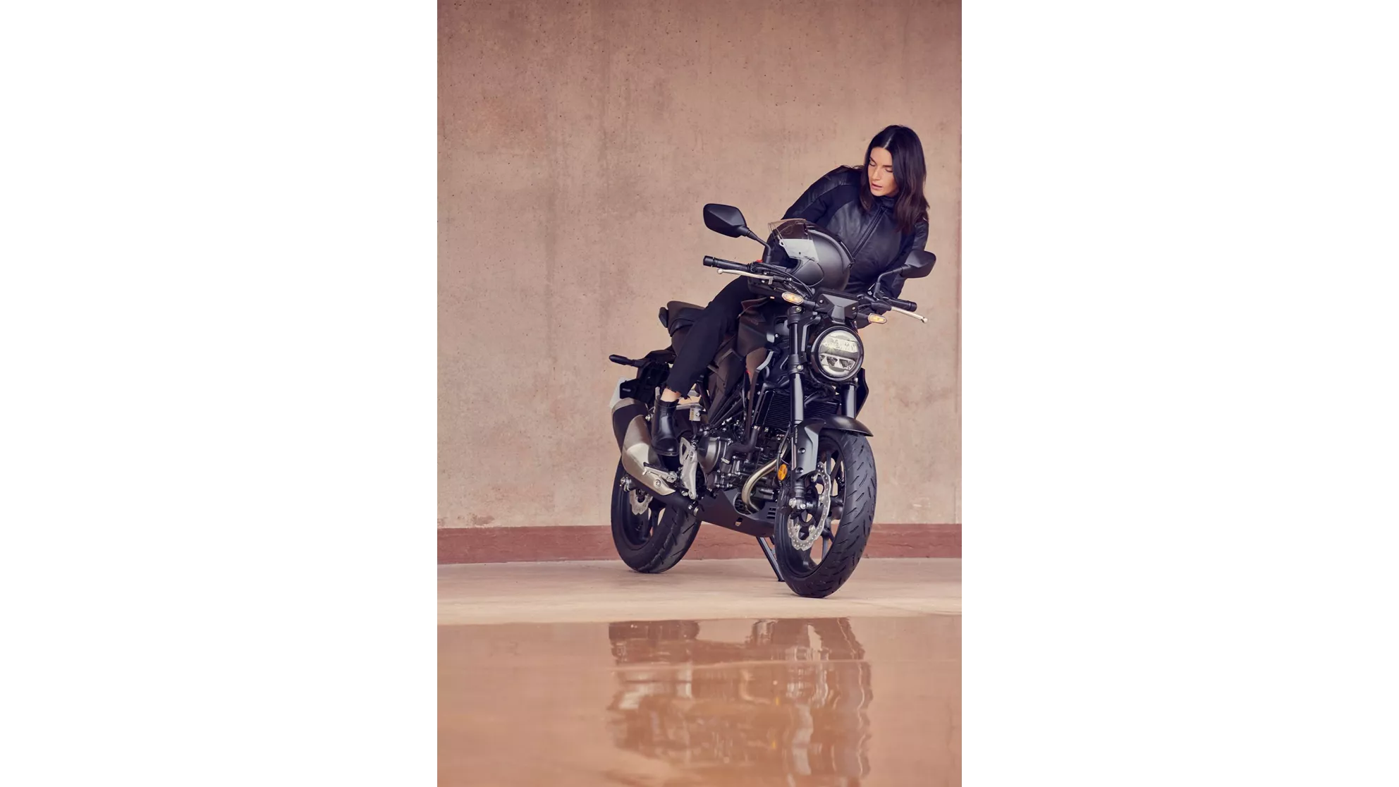 Honda CB300R - Image 7 Honda CB300R - Image 7