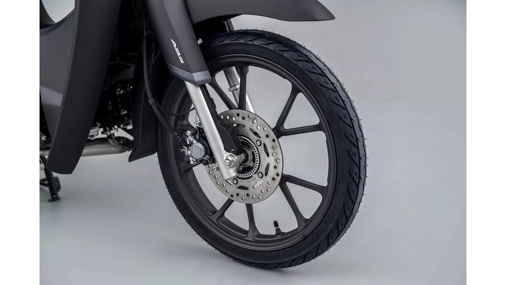 Honda Super Cub C 125 - Image 21 Honda Super Cub C 125 - Image 21