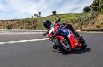 Honda CBR1000RR-R Fireblade 2022 - Bild 3 Honda CBR1000RR-R Fireblade 2022 - Bild 3