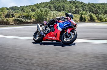 Honda CBR1000RR-R Fireblade 2022 - Bild 4 Honda CBR1000RR-R Fireblade 2022 - Bild 4