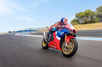 Honda CBR1000RR-R Fireblade SP 2022 - Bild 18 Honda CBR1000RR-R Fireblade SP 2022 - Bild 18