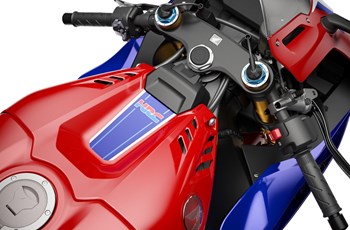 Honda CBR1000RR-R Fireblade SP 2022 - Bild 21 Honda CBR1000RR-R Fireblade SP 2022 - Bild 21