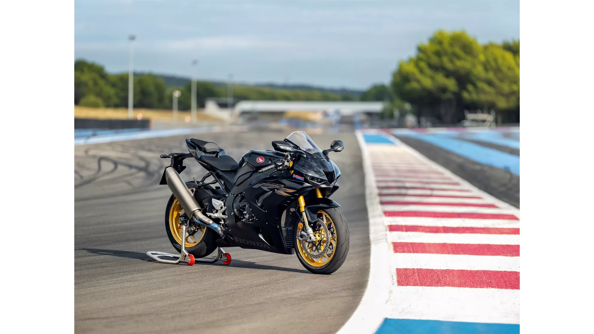 Honda CBR1000RR-R Fireblade SP - Image 20 Honda CBR1000RR-R Fireblade SP - Image 20