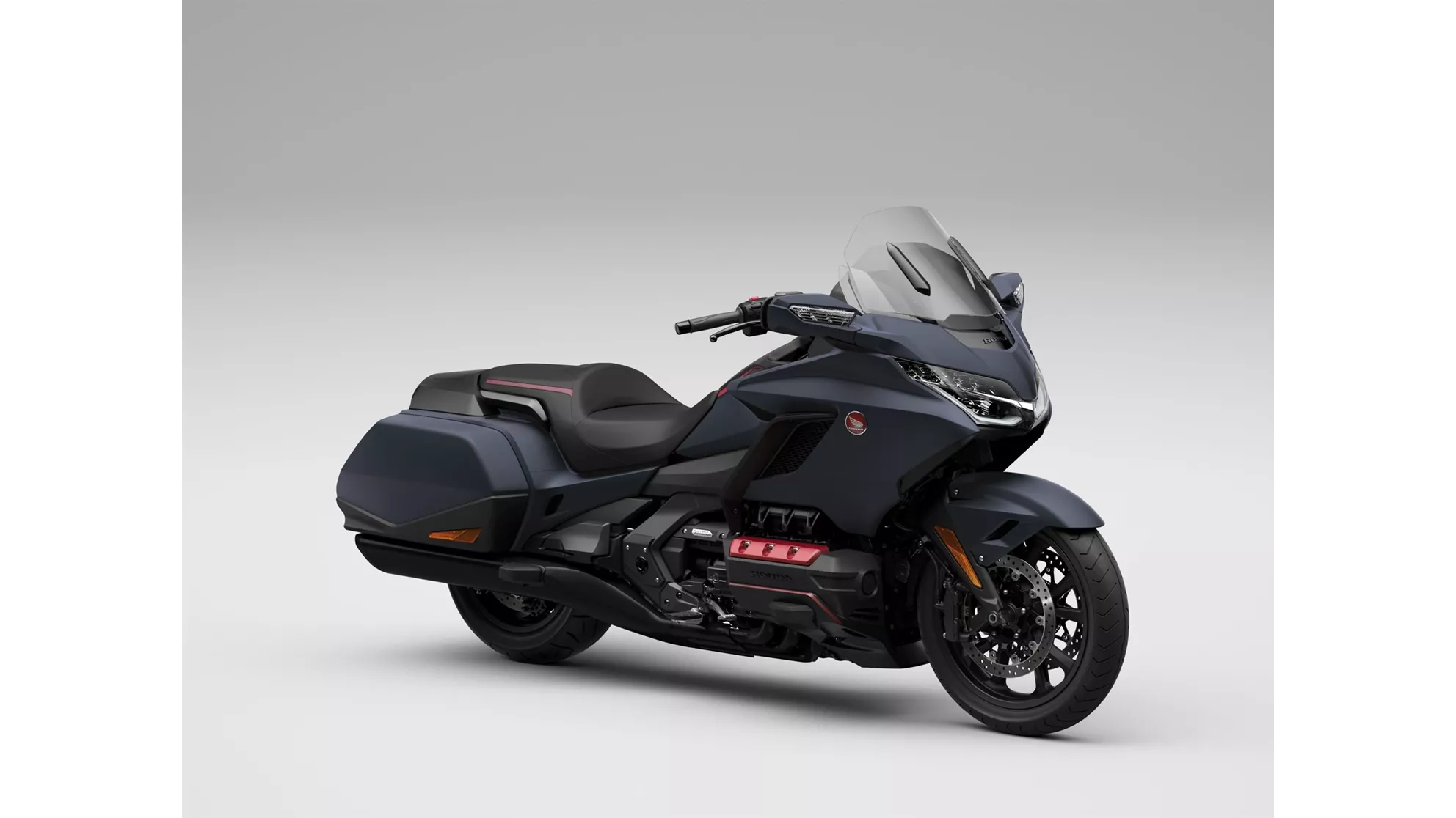 Honda GL 1800 Goldwing DCT - Image 1 Honda GL 1800 Goldwing DCT - Image 1