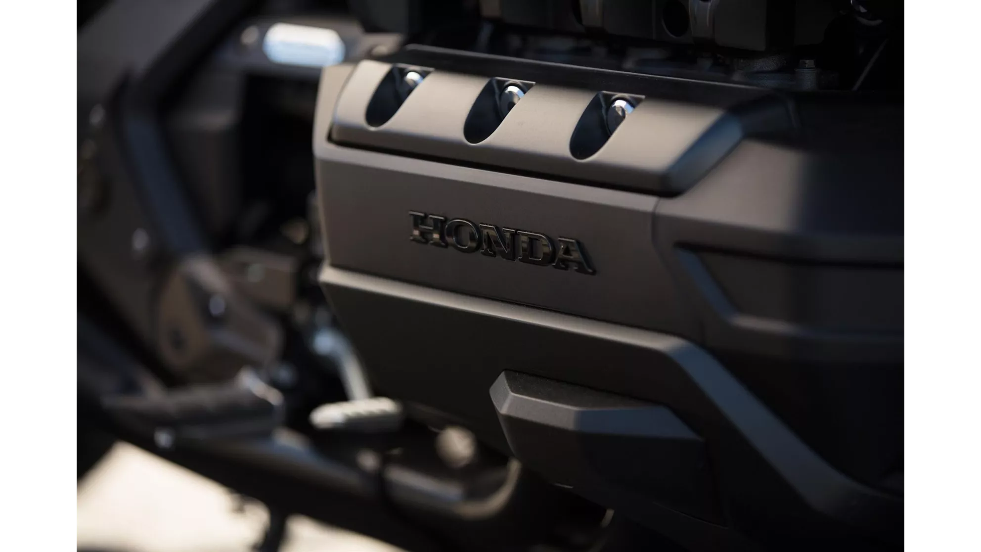 Honda GL 1800 Goldwing DCT - Image 8 Honda GL 1800 Goldwing DCT - Image 8