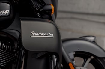 Indian Roadmaster Dark Horse 2022 - Bild 10