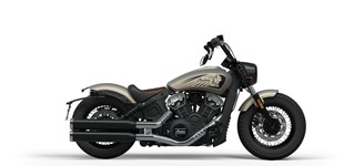 Indian Scout Bobber Twenty 2022 vs Harley-Davidson Softail Standard FXST 2022