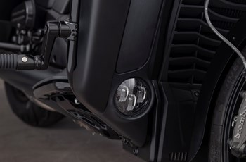 Indian Pursuit Dark Horse 2022 - Bild 20