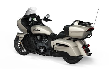 Indian Pursuit Dark Horse 2022 - Bild 21