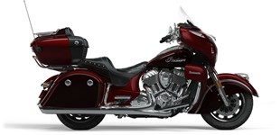 Honda GL 1800 Goldwing DCT 2022 vs Indian Roadmaster 2022