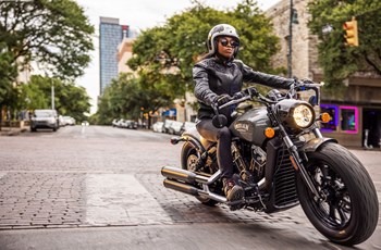 Indian Scout Bobber 1131 2022 - Bild 3 Indian Scout Bobber 1131 2022 - Bild 3