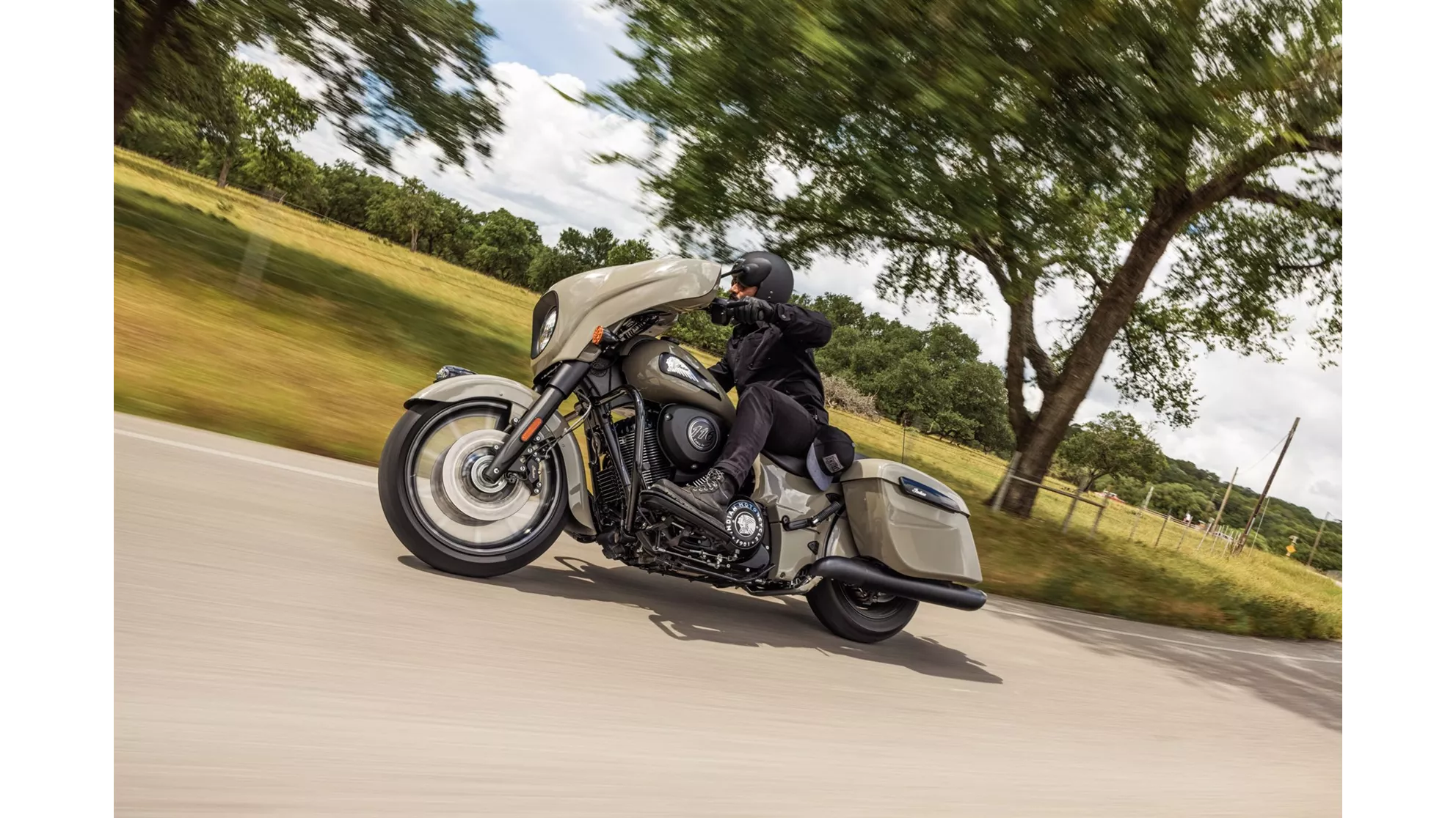 Indian Chieftain Dark Horse - Image 9 Indian Chieftain Dark Horse - Image 9
