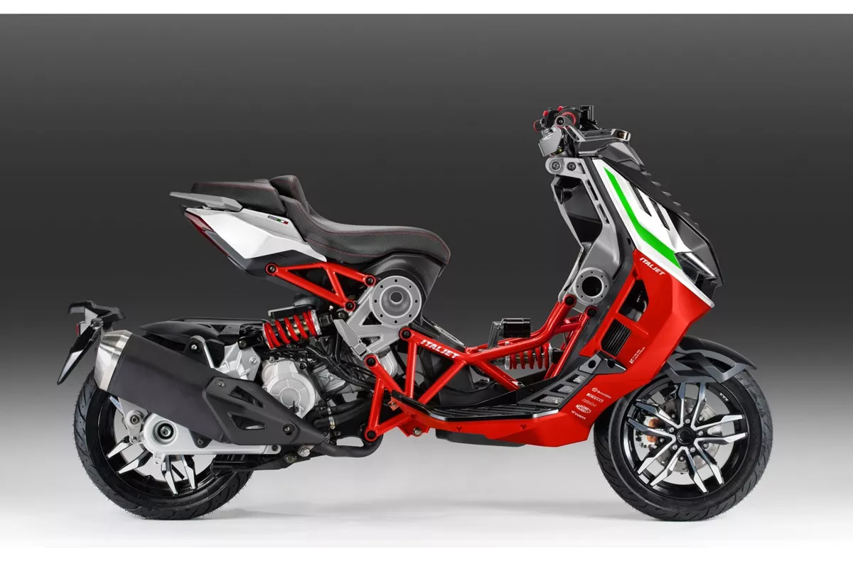 Italjet Dragster 125 4T Italjet Dragster 125 4T