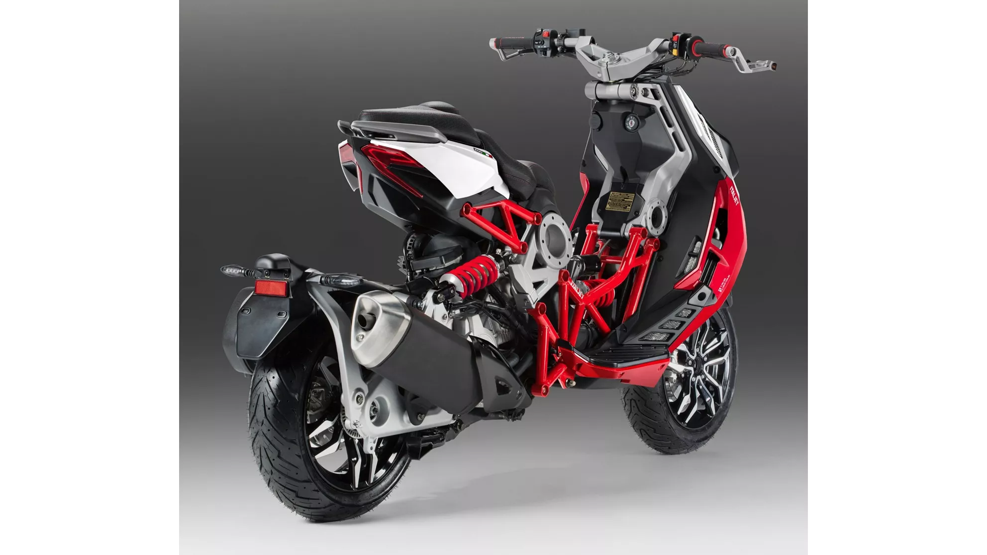 Italjet Dragster 125 4T - Image 11 Italjet Dragster 125 4T - Image 11