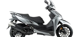 Derbi Rambla 300 i.e. 2010 vs Kymco Agility 300i ABS 2022