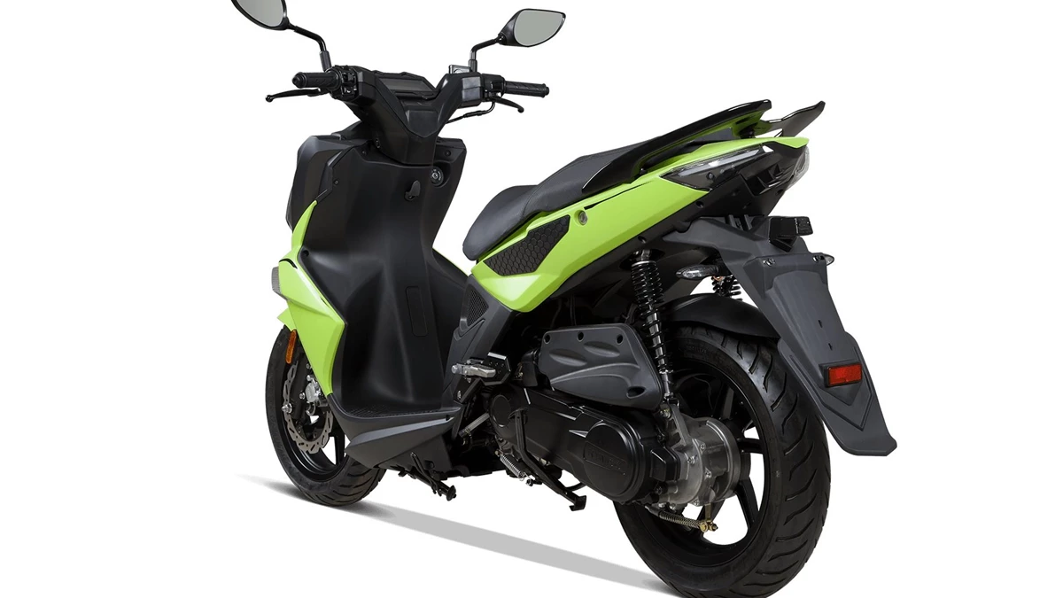 Kymco Super 8 R 50i Bild 6: Kymco Super 8 R 50i