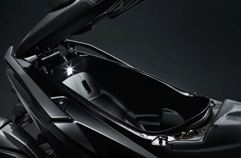 Kymco AK 550i ABS 2022 - Bild 35