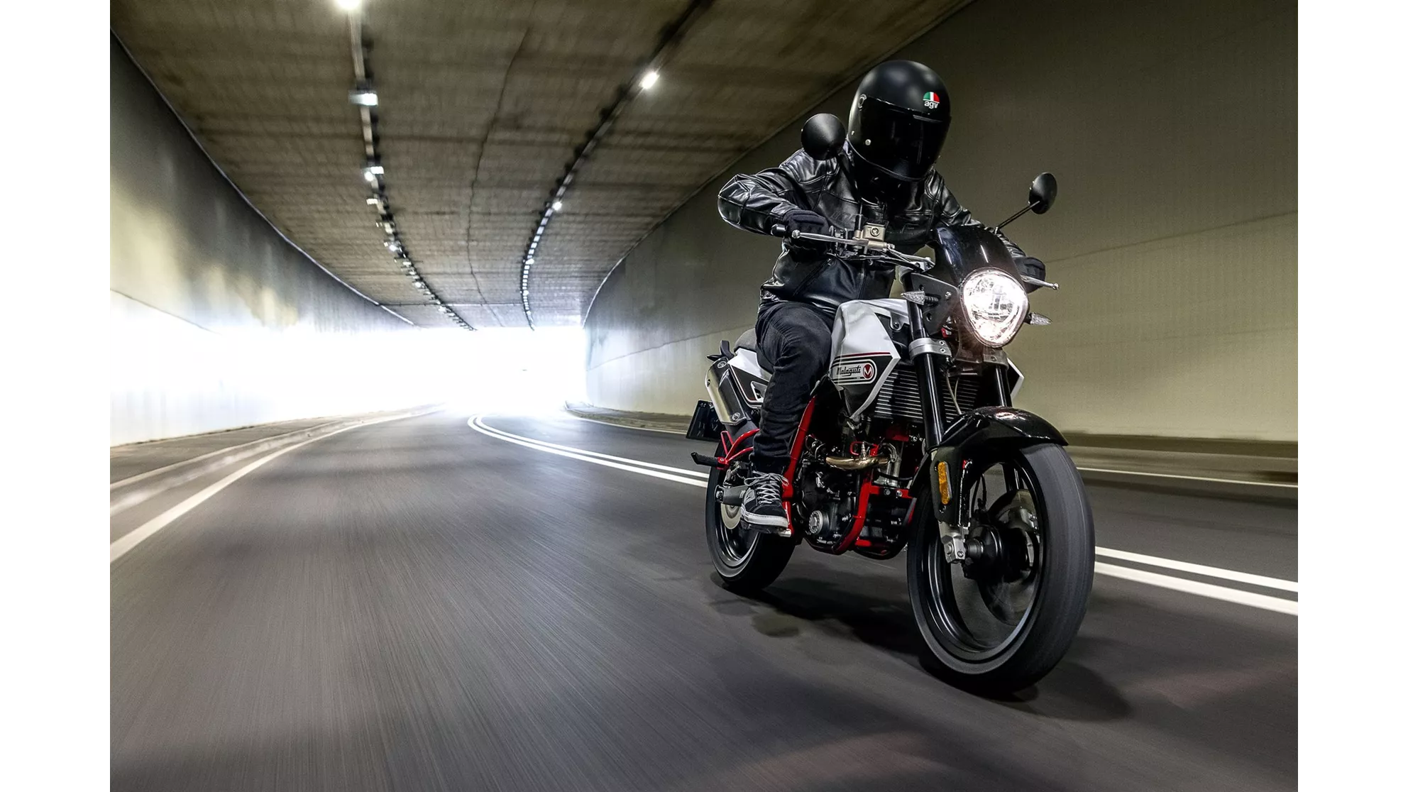 Malaguti Monte Pro 125 - Image 2 Malaguti Monte Pro 125 - Image 2