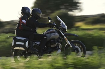 Moto Guzzi V85 TT Travel 2022 - Bild 4 Moto Guzzi V85 TT Travel 2022 - Bild 4
