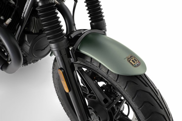 Moto Guzzi V7 Stone Centenario () - Bild 7